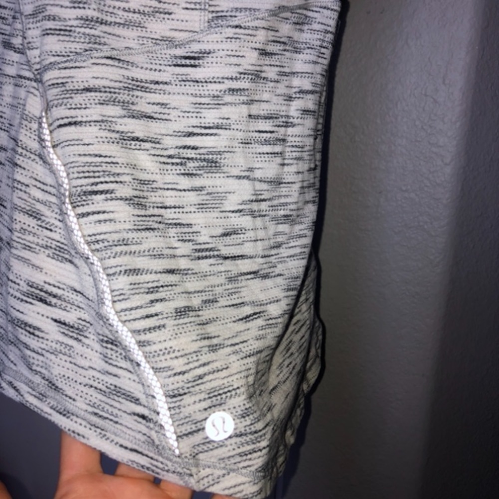 Lululemon on Track Tank Top - Picture 10 of 10